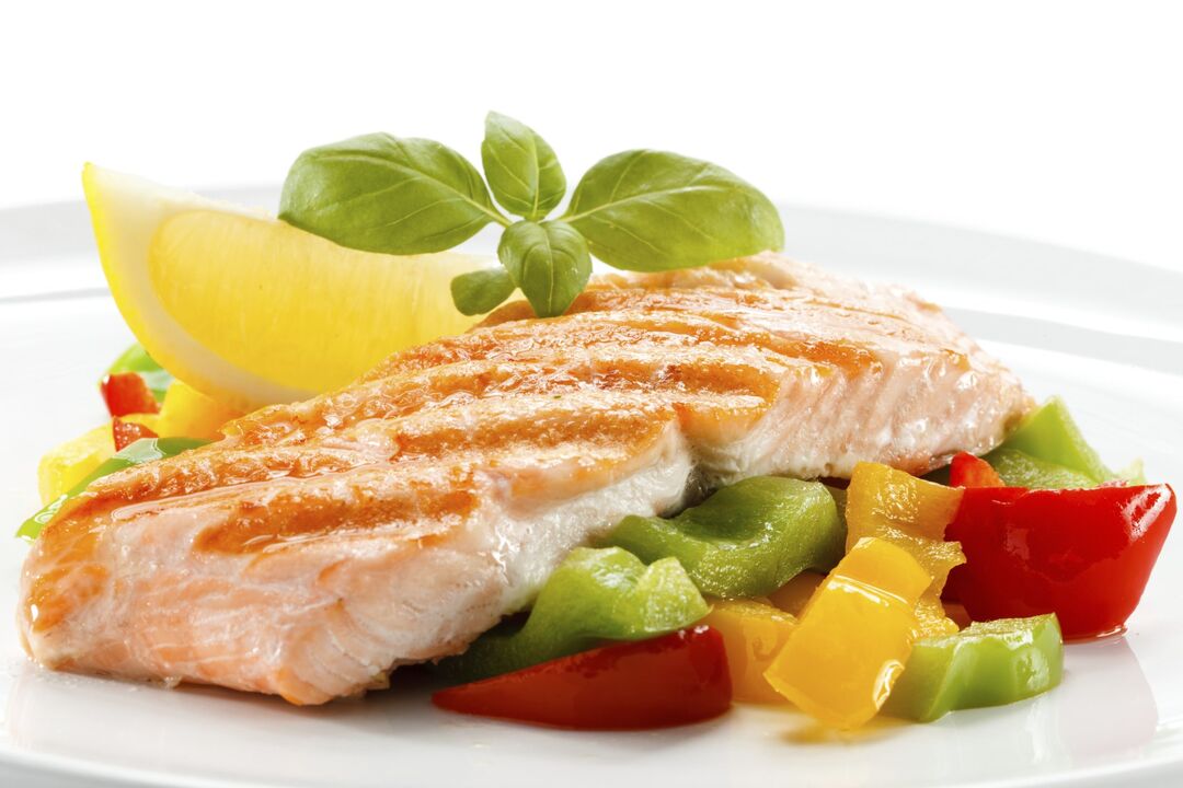 Aurutatud või grillitud kala kõrge valgusisaldusega dieedil
